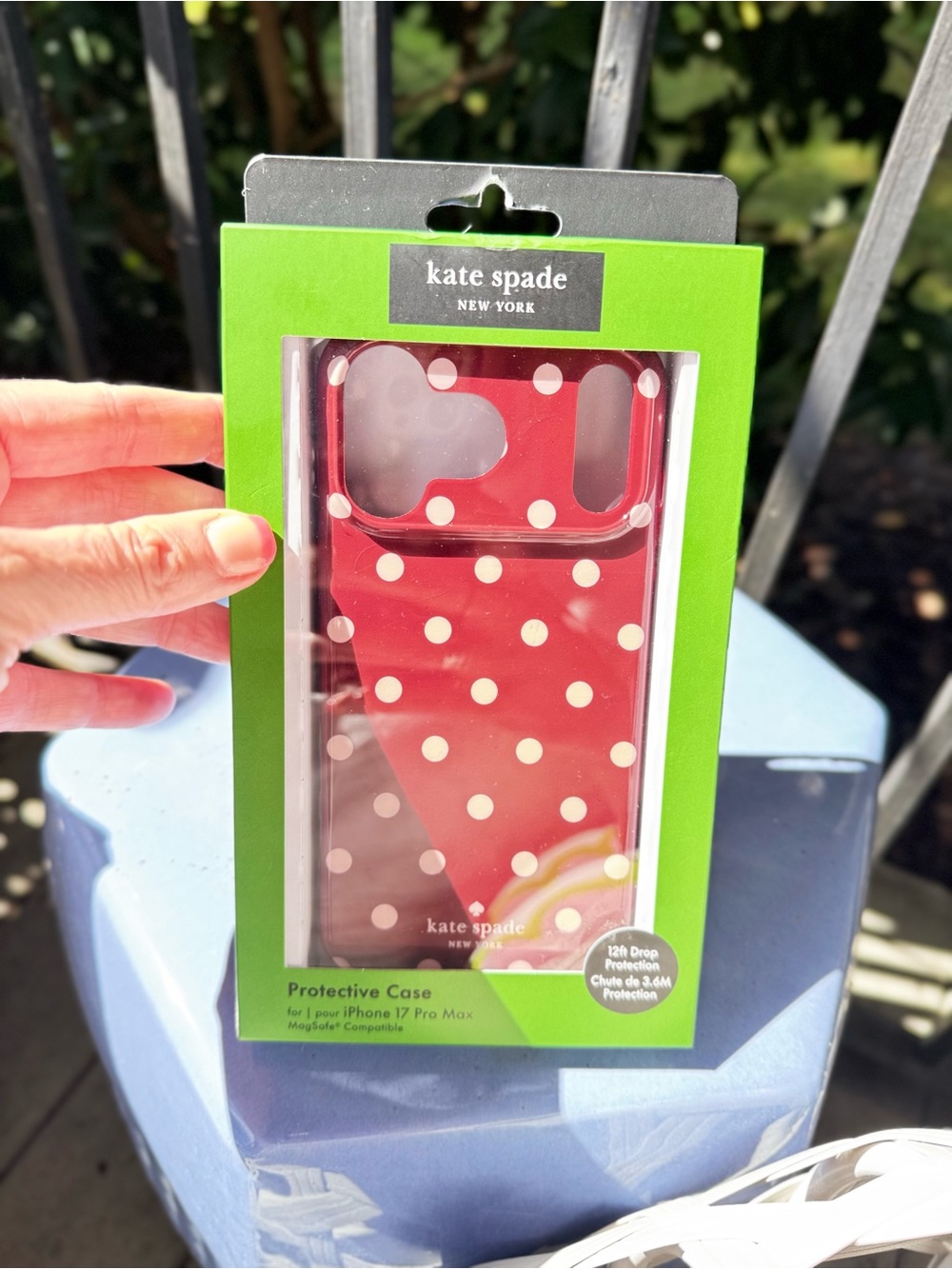 NIB Kate Spade ♠️ New York 🤎 Brown 💗Pink Polka Dot Protective iPhone 17 pro max